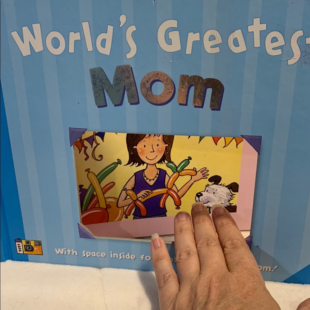 🐸2/$10🐸Gift for mom. Add your own photo